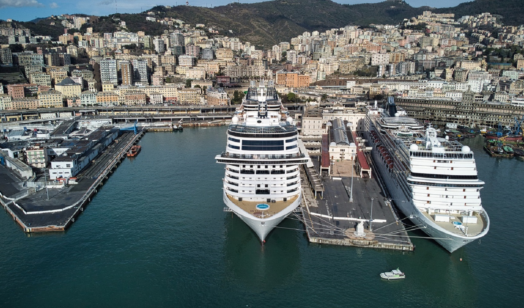 Boom prima di ferragosto, oltre 40 mila passeggeri nel porto di Genova per Msc