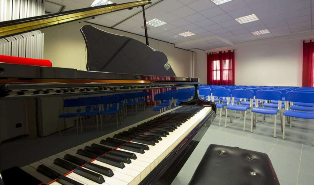 Ucraina, l'Accademia musicale di Savona accoglie i profughi