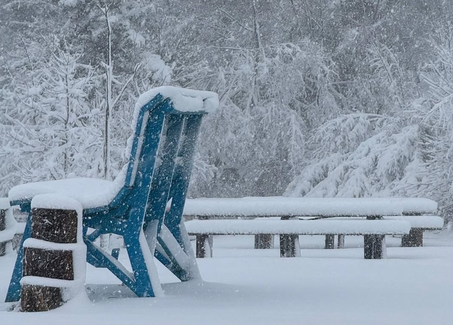 Neve nell'entroterra di Savona e a Ponente: allerta gialla prolungata fino alle 9 di martedì