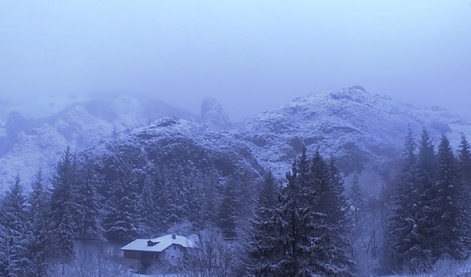 Ondata di freddo in Italia, riecco la neve anche in val d'Aveto