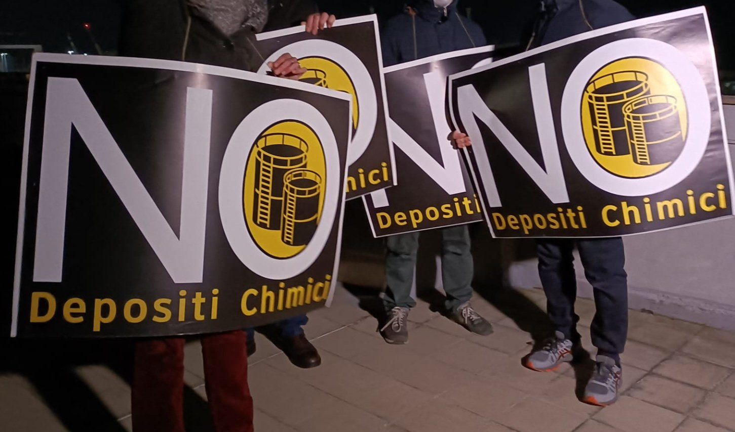 Depositi chimici, una nuova protesta a Sampierdarena per dire no allo spostamento