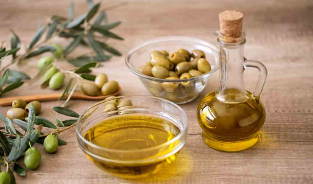 Spreco alimentare e cibi necessari: olio e zucchero tra i più richiesti