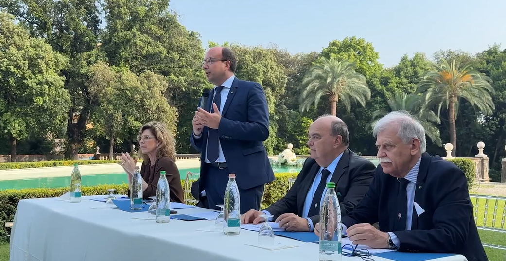 L'ordine dei medici premia 50, 60 e 70 anni di professione