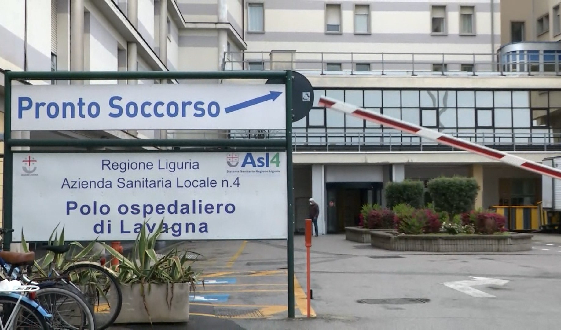 Lavagna, cortocircuito in ospedale: pazienti e personale evacuati per mezz'ora