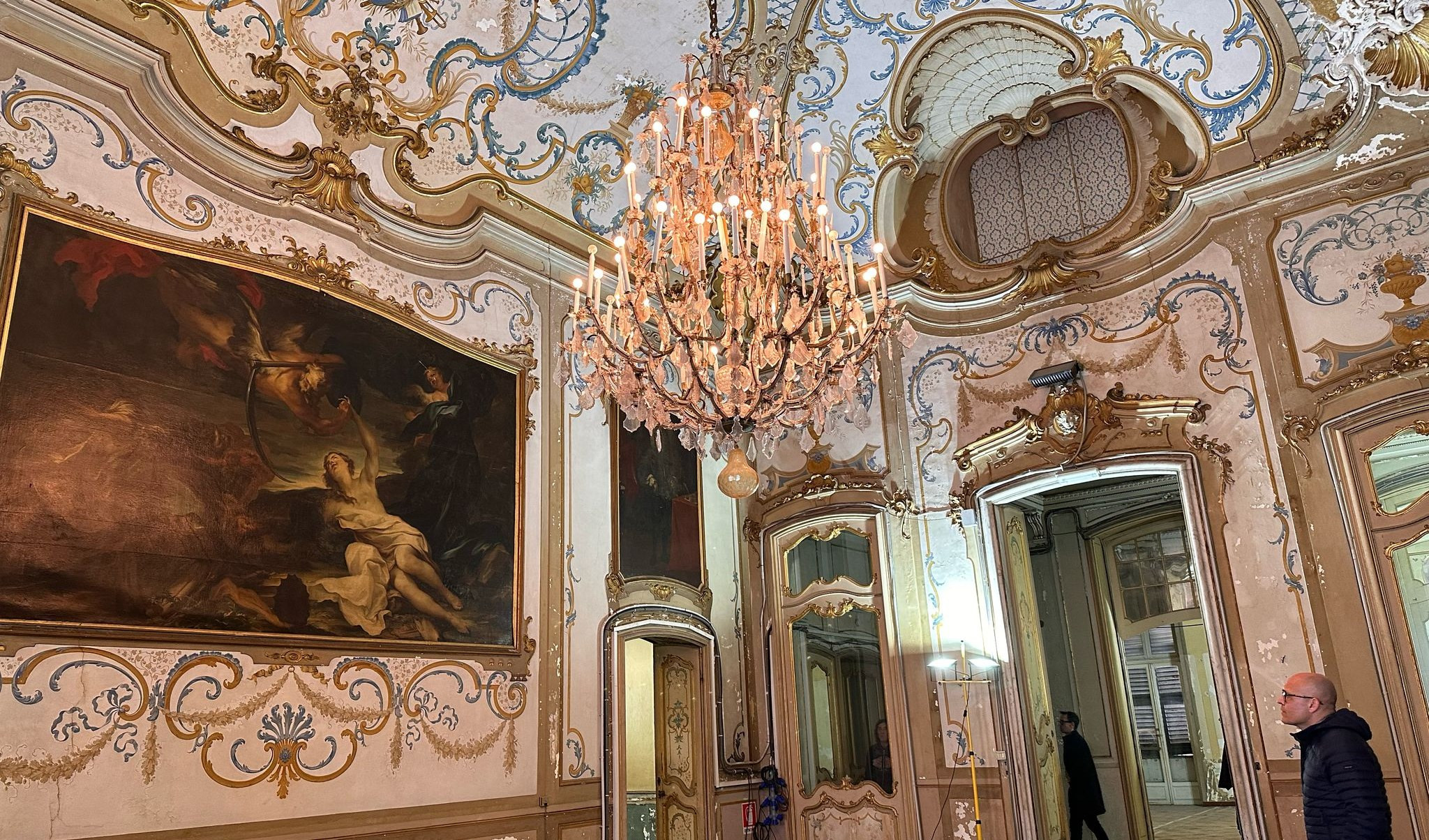 Il salone monumentale di Palazzo Raggio