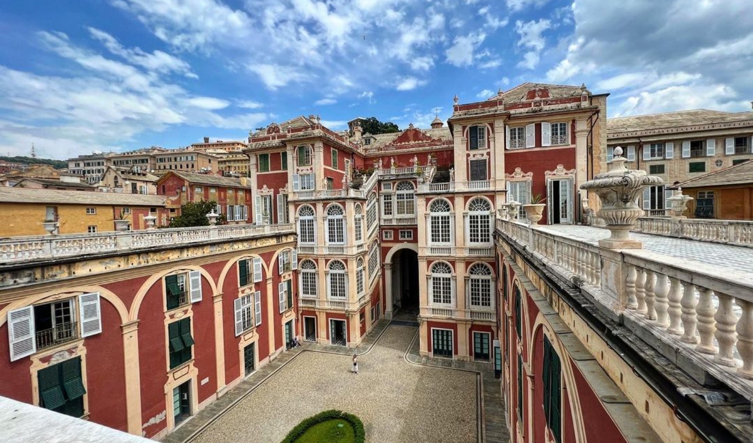 Genova, Arte e musica a Palazzo Reale: tutti i giovedì sera di luglio aperitivo e visite guidate