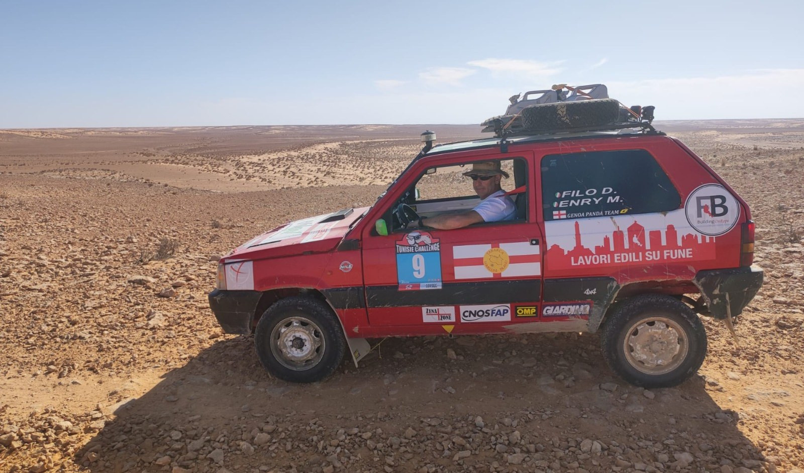 Motori: la Panda tutta genovese conquista il Sahara