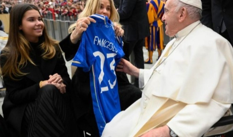 La famiglia Vialli in udienza da Papa Francesco