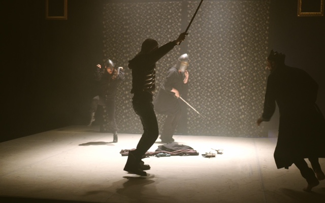 Pirandello e la tragedia dell'identità: tra verità e pazzia 'Enrico IV' in scena a Camogli