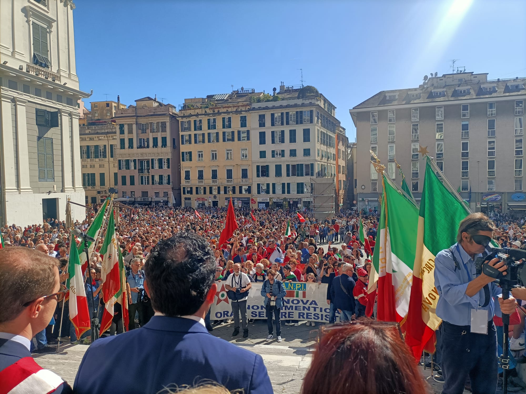 25 aprile, migliaia in corteo a Genova per celebrare gli 80 anni dalla Liberazione