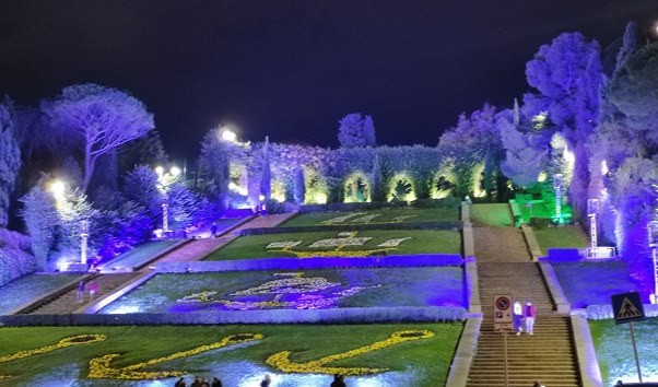 Natale a Genova, grande attesa per lo spettacolo di luci