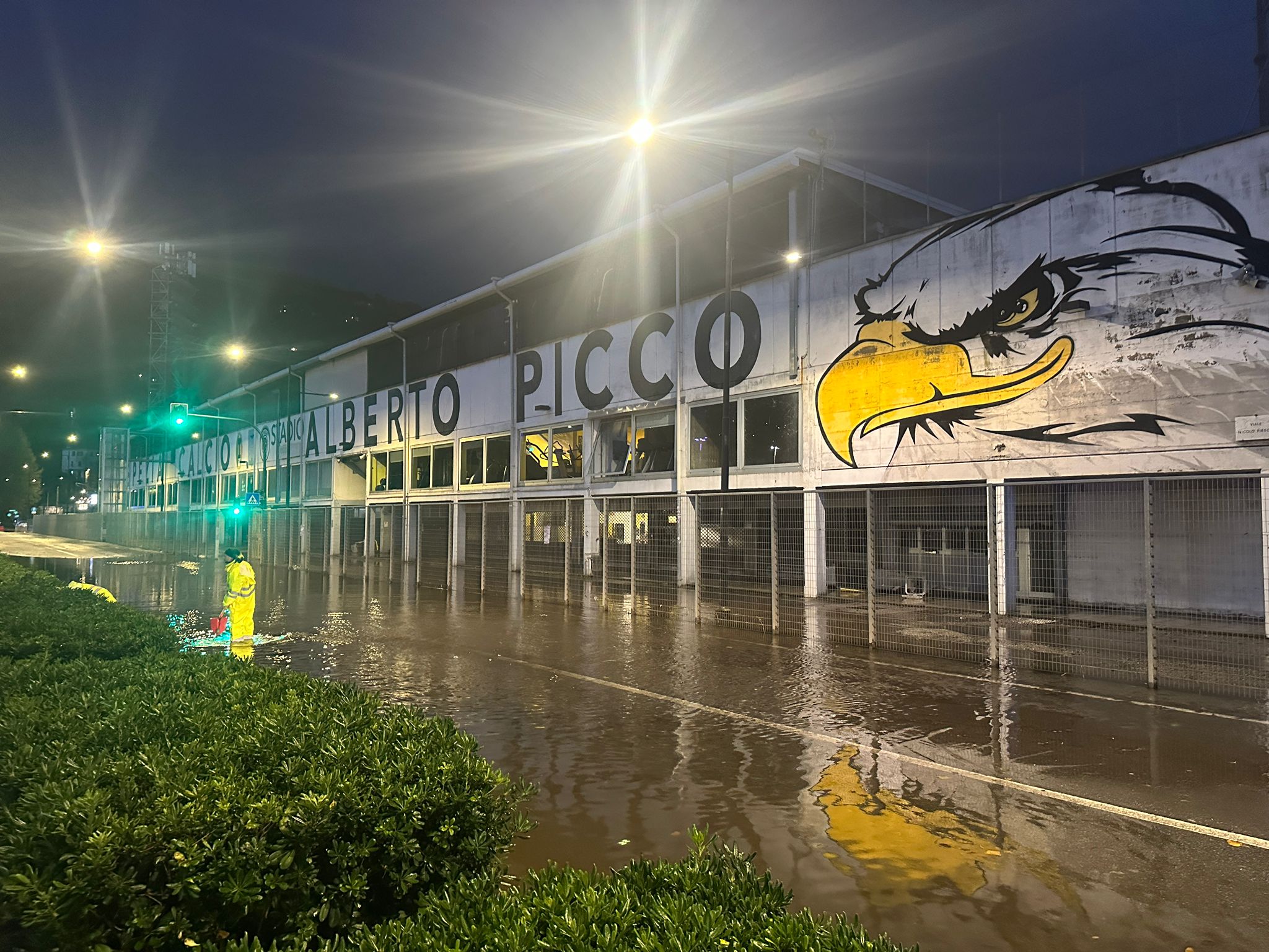 Allerta meteo gialla sul Centro-Levante, bomba d'acqua sulla Spezia: la situazione