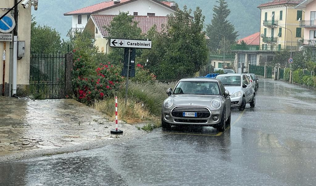 Allerta gialla in Liguria, a Genova fiumi e torrenti monitorati fino al cessato allarme