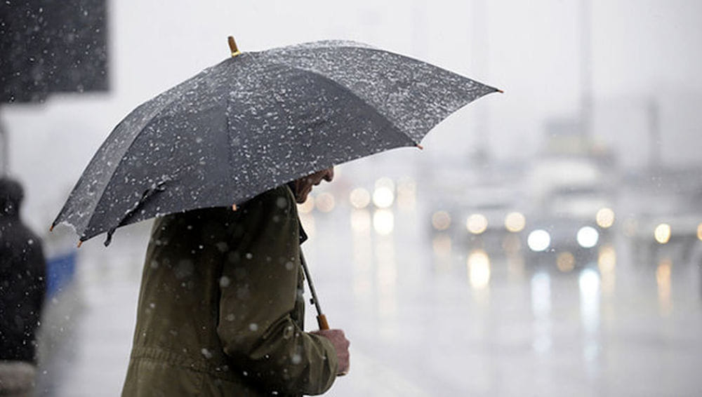 Meteo in Liguria: pioggia e temporali anche lunedì, soprattutto nel Levante