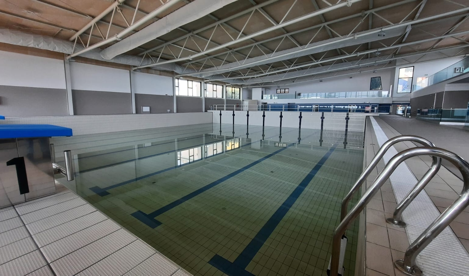 Lavori pubblici e sport, riapertura in vista per la piscina di Voltri
