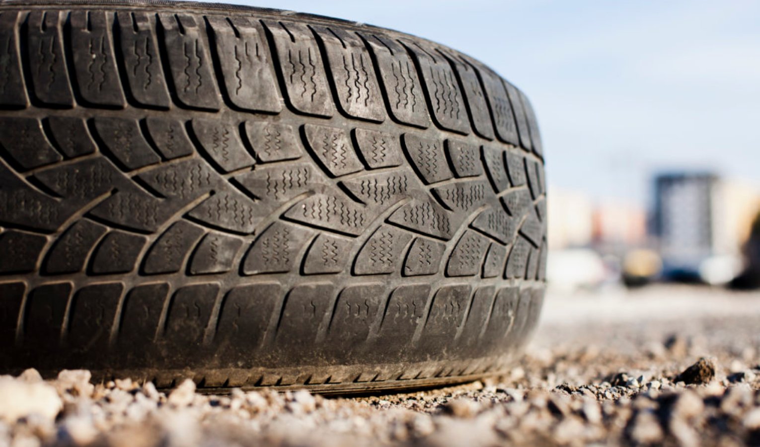 Troppi pneumatici da smaltire, dalla Liguria parte l'appello: 