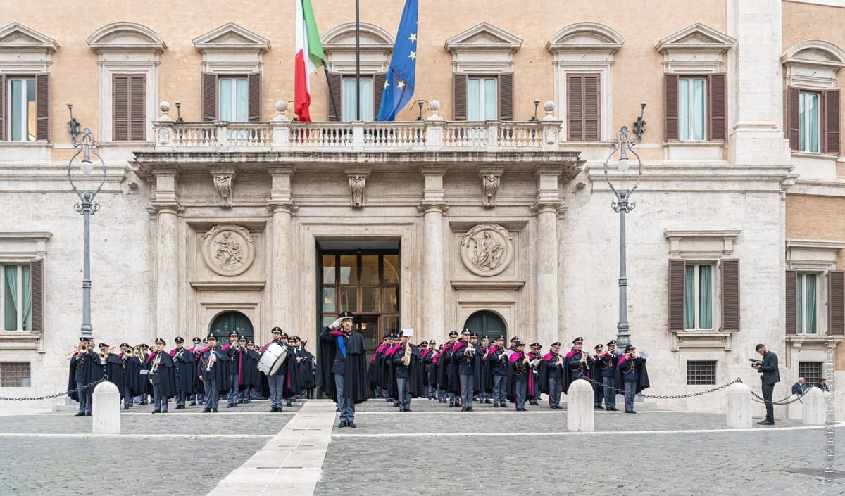 La Polizia compie 171 anni, gli auguri dalla Liguria