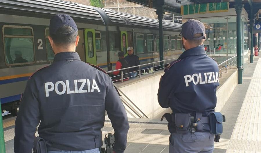 Sicurezza, in un anno nei treni e nelle stazioni della Liguria 65 arresti