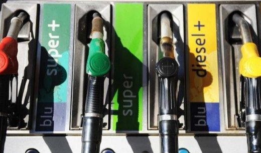 Rincari carburanti, Liguria regione più cara d'Italia per un pieno di gasolio
