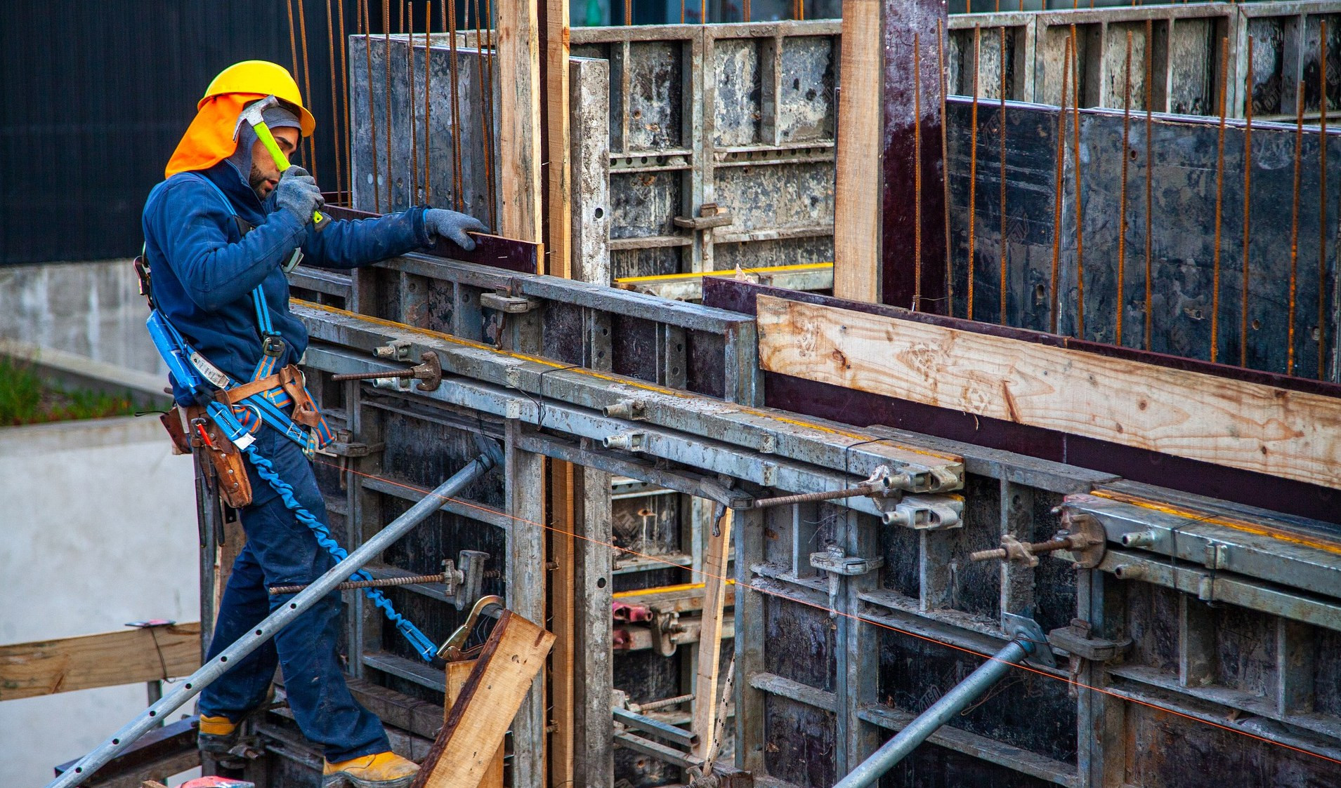 Sicurezza sul lavoro, il 10% dei cantieri edili genovesi ha irregolarità gravi