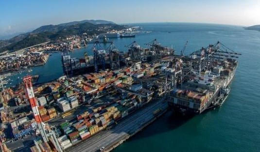 Nuova organizzazione per il porto della Spezia