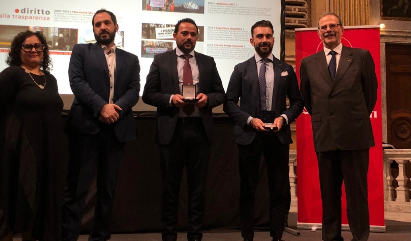 Il presidente e il Consiglio regionale premiati da Assoutenti