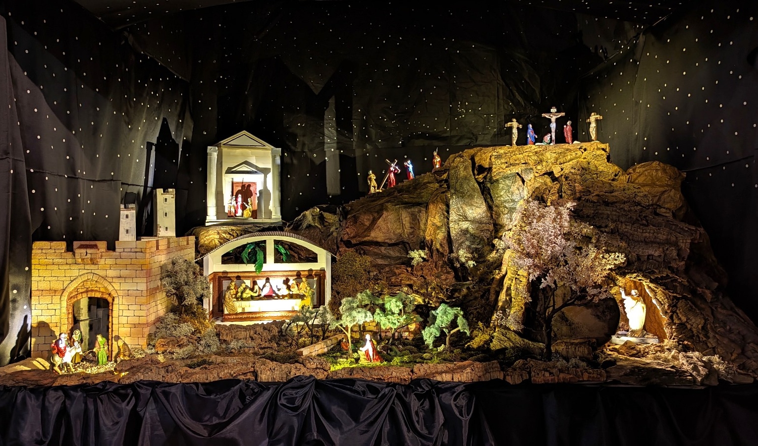 Genova, alla Consolazione il presepe pasquale