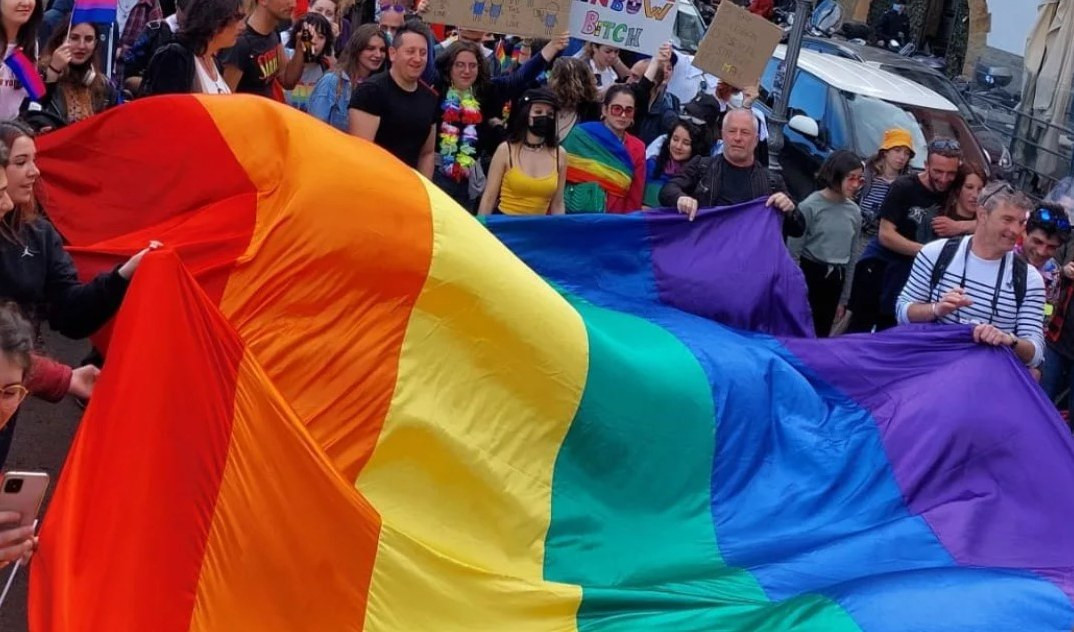 Bucci al Pride Village incontra gli attivisti di Liguria Rainbow