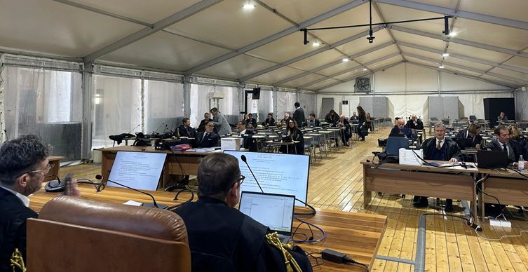 Processo Morandi, difensore del provveditore: 