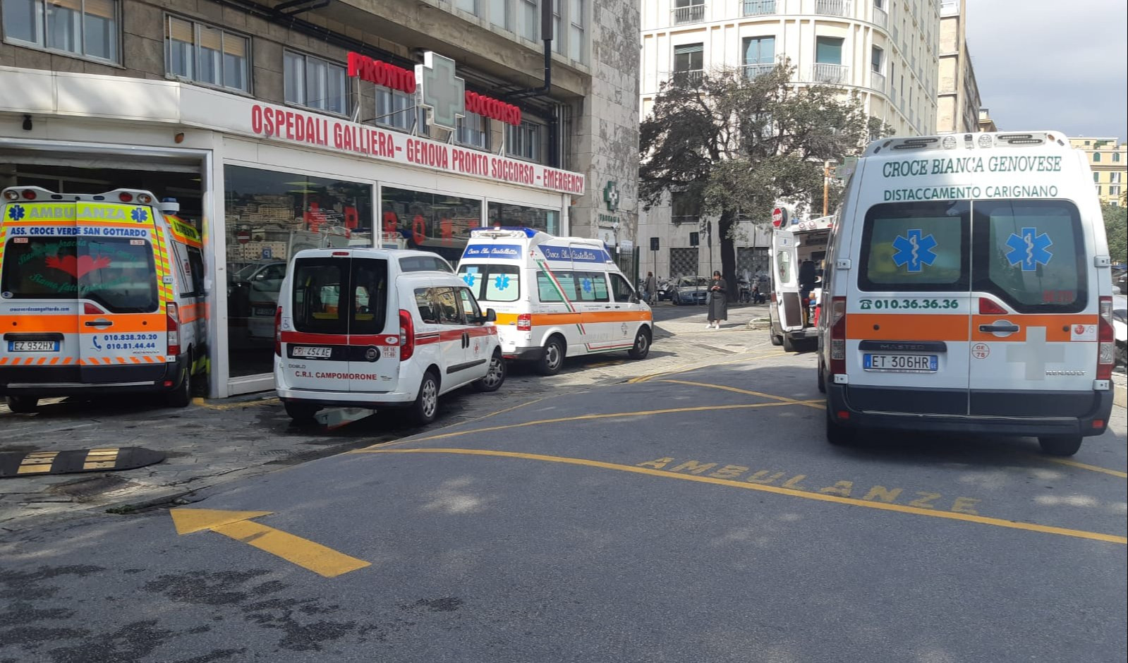 Genova, ritornano gli accompagnatori al pronto soccorso. Bassetti: 