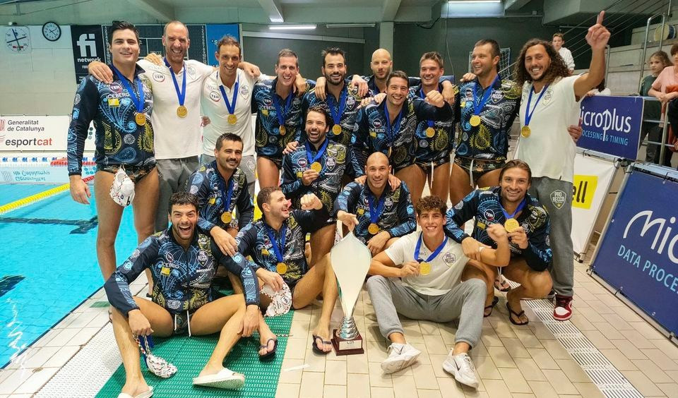 Pro Recco da grande slam: arriva anche la Supercoppa Europea