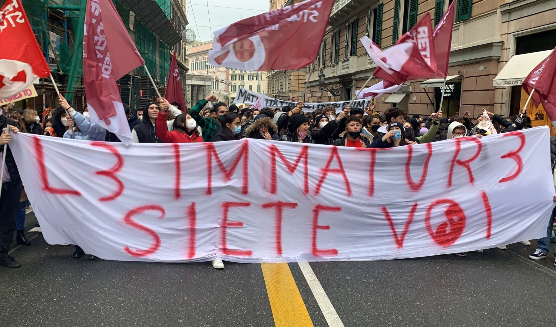 Genova, sciopero degli studenti contro riforma maturità