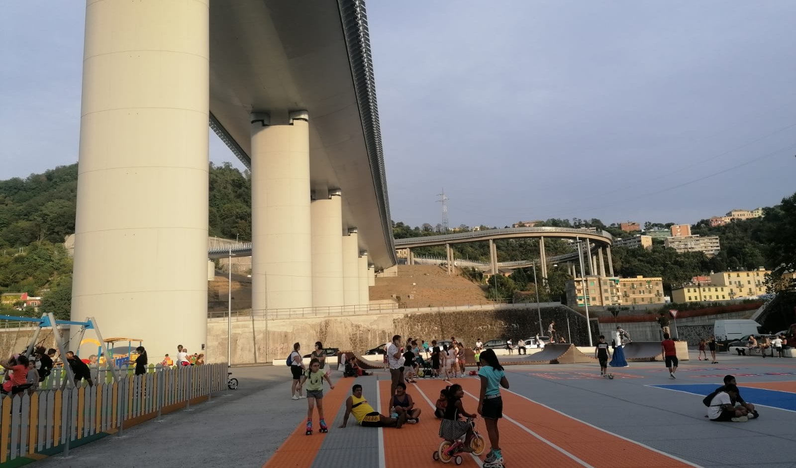 Ponte Morandi, l'evento natalizio in ricordo delle 43 vittime alla Radura della memoria