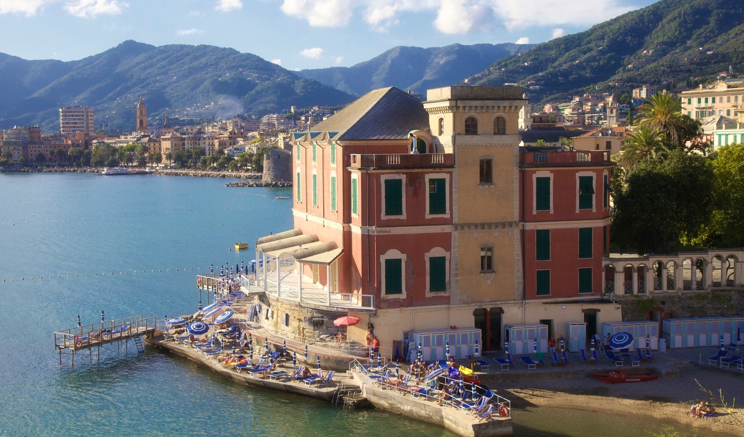 Gli appuntamenti del fine settimana, dalla Festa di s. Anna a Rapallo a Neri Marcorè