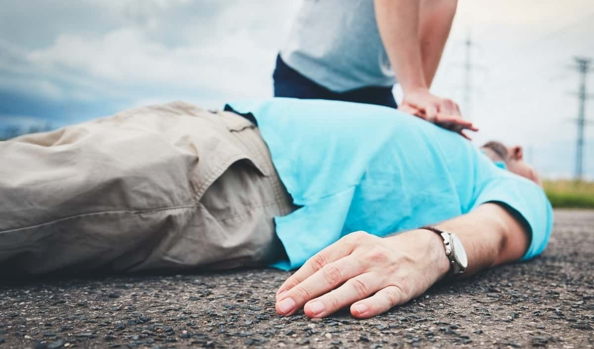 Al via la settimana della rianimazione cardiopolmonare, oltre 600 studenti a lezione all'acquario