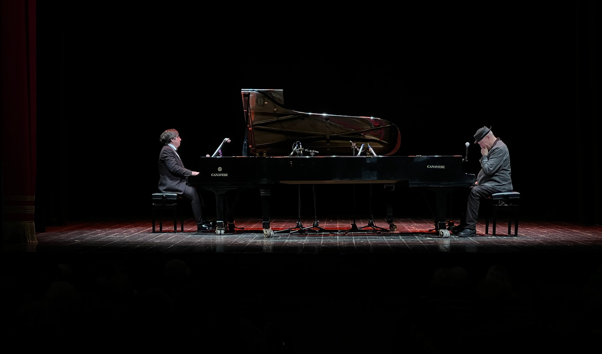 Danilo Rea e il suo 'fratello' in classica a Camogli: l'incanto dei due pianoforti in dialogo