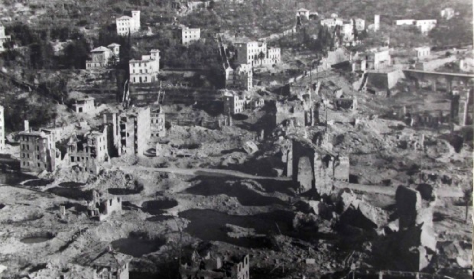 Recco celebra l'80mo dalla prima bomba nella II Guerra Mondiale 