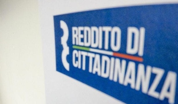 Furbetti del reddito, la Lega: 