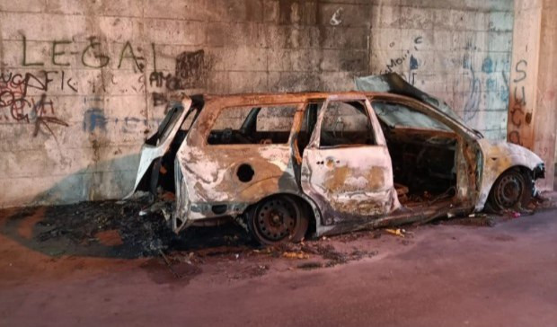 Genova, avviata rimozione 150 veicoli abbandonati a Pra'