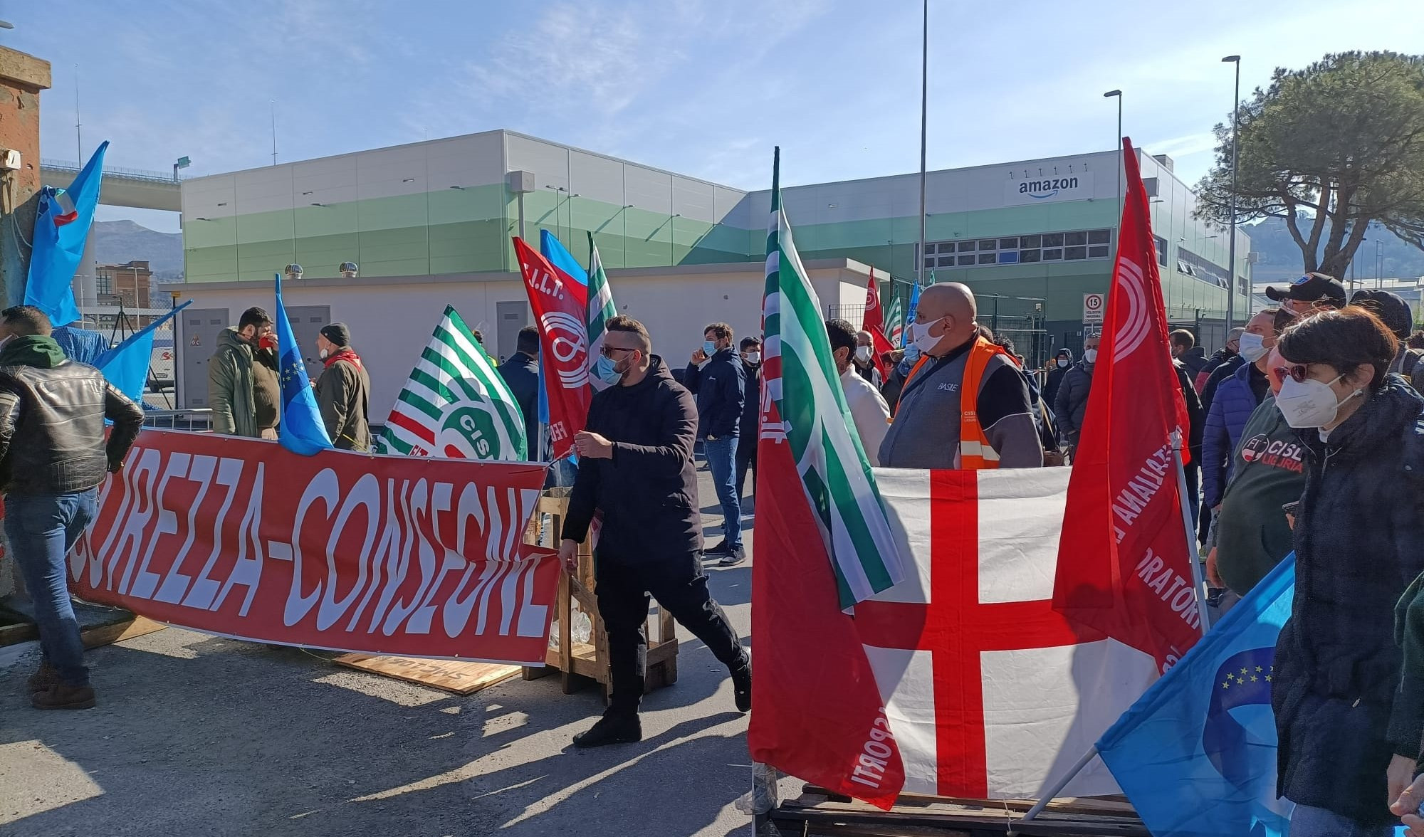 Genova, stato di agitazione dei lavoratori di Amazon