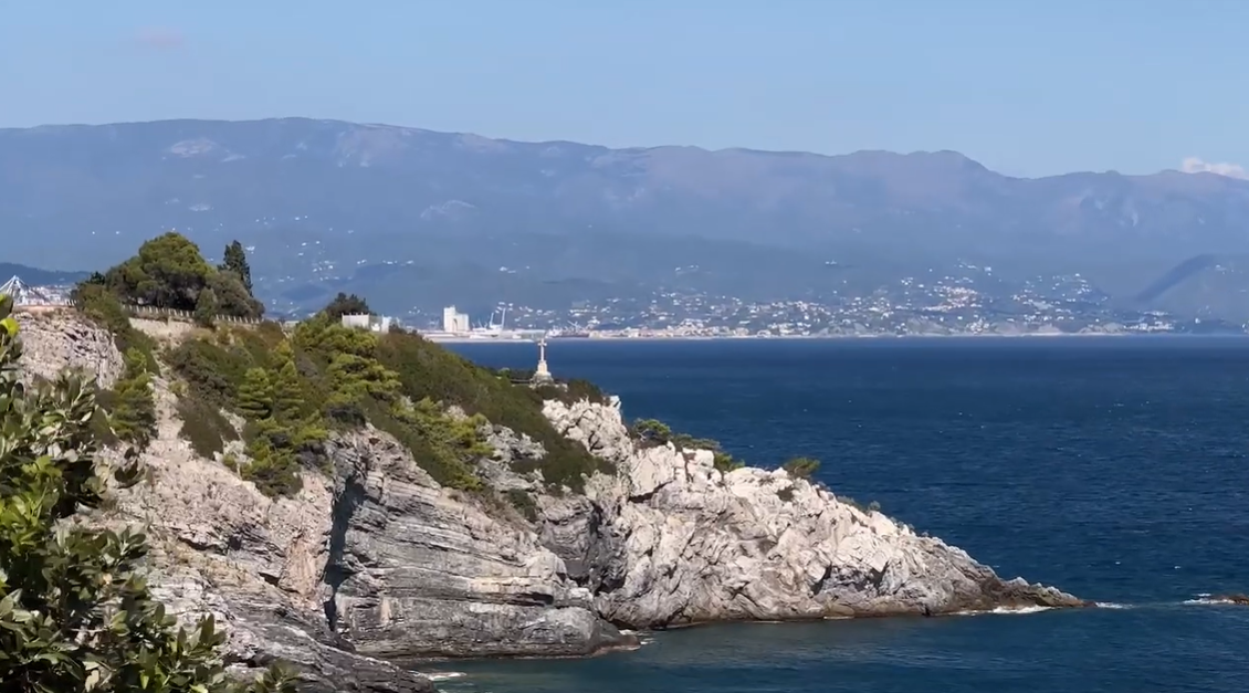 Industria e natura: coesistenza nell'area marina protetta di Bergeggi - Lo speciale