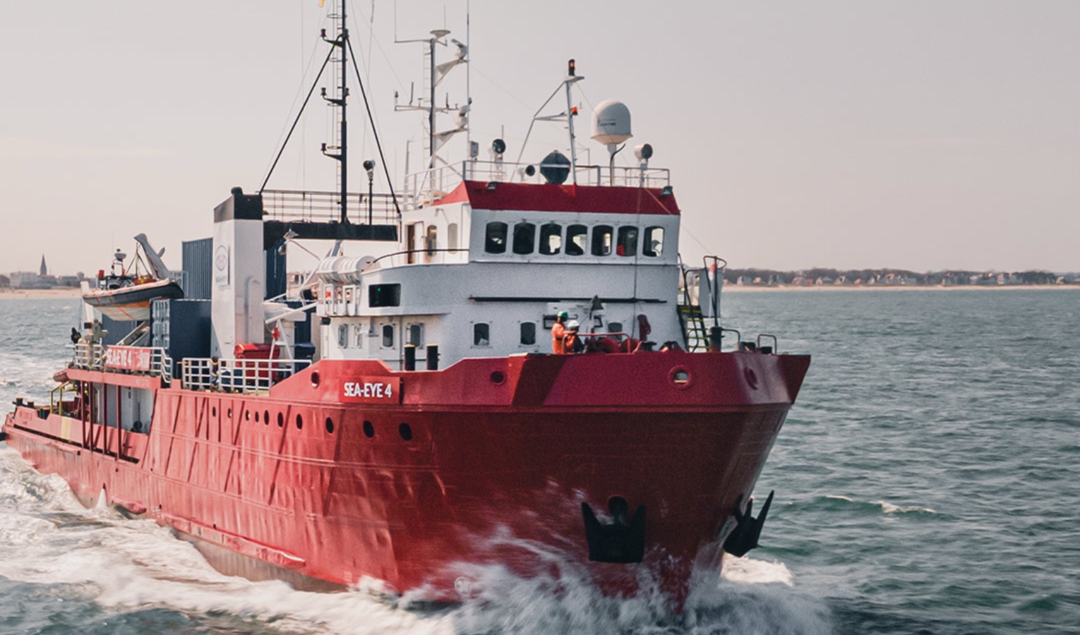 La nave 'Sea-Eye 4' domenica arriva a Genova con 51 migranti 