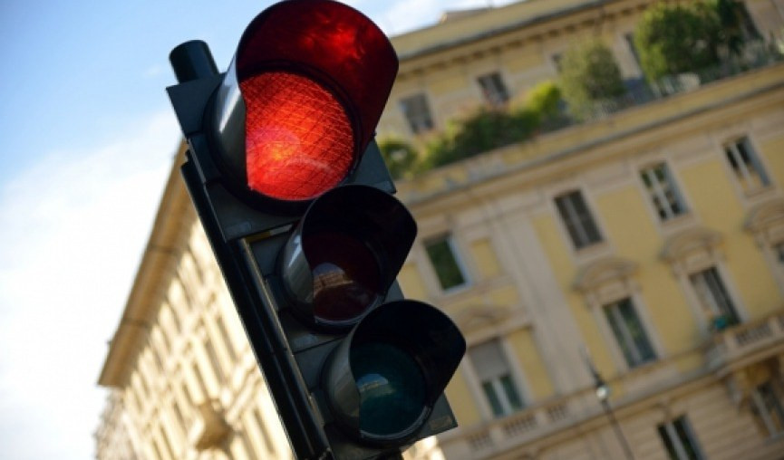 Genova e multe automatiche, in funzione due nuovi semafori intelligenti
