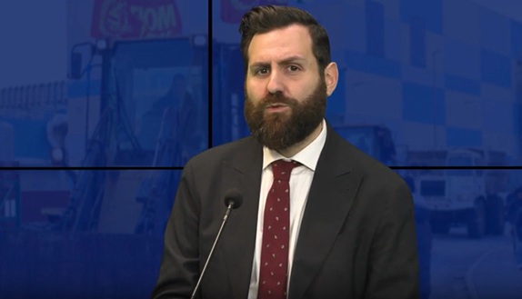 Crisi ex Ilva, il commento della politica: l'intervista a Simone D'Angelo