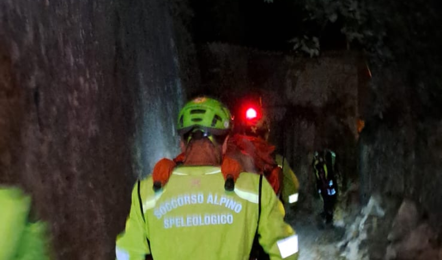 Torna l'ora legale, aumentano i rischi per gli escursionisti: i consigli da seguire