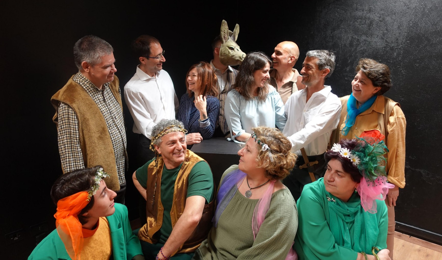 Al 'Tiqu' di piazzetta Cambiaso in scena il 'Sogno' di William Shakespeare