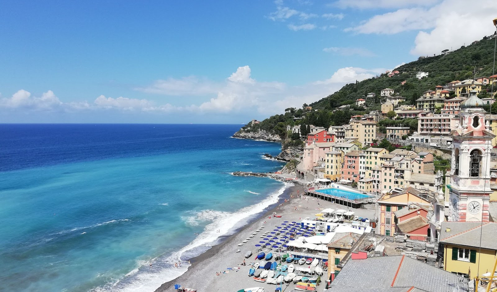 Bandiere Blu, la Liguria prima in Italia: nel 2023 anche Laigueglia e Sori