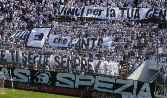 Spezia, la Curva Ferrovia: