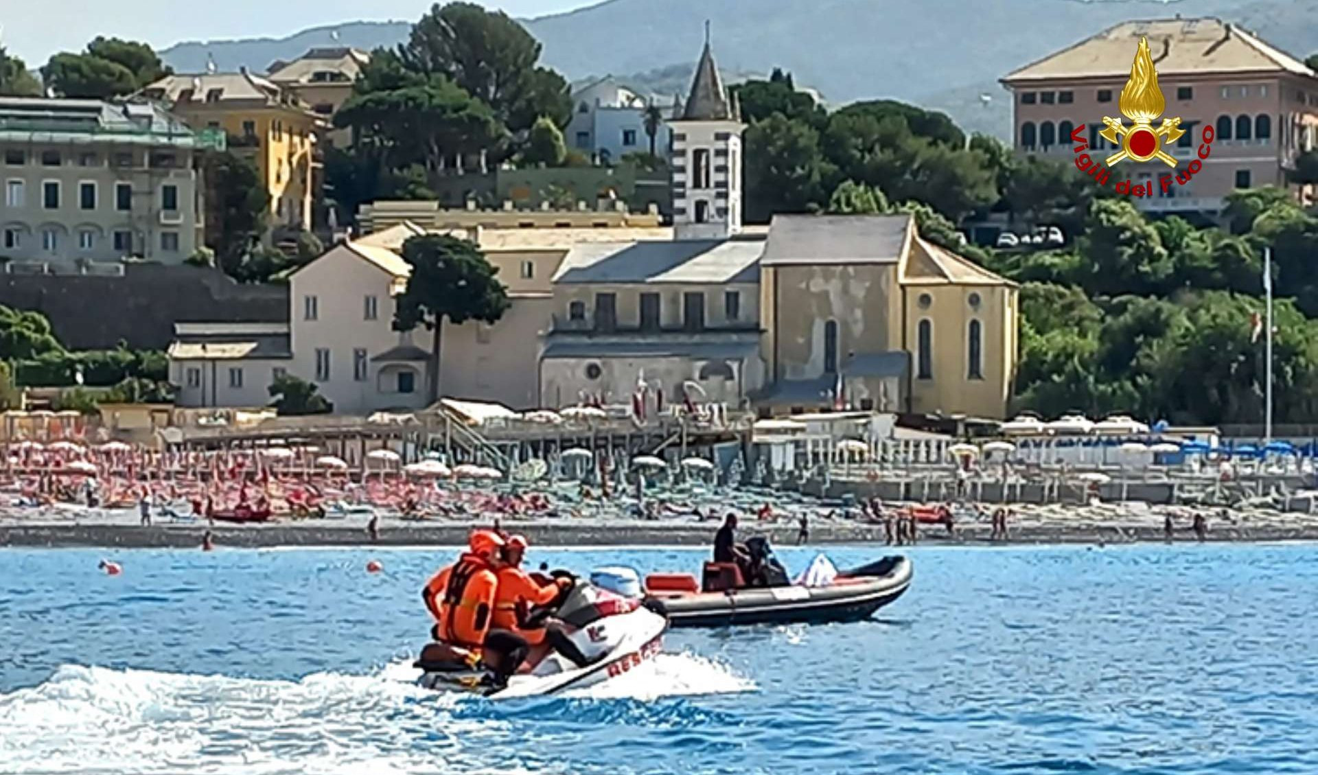 Turista tedesco rischia di annegare a Lerici: salvato da un'imbarcazione