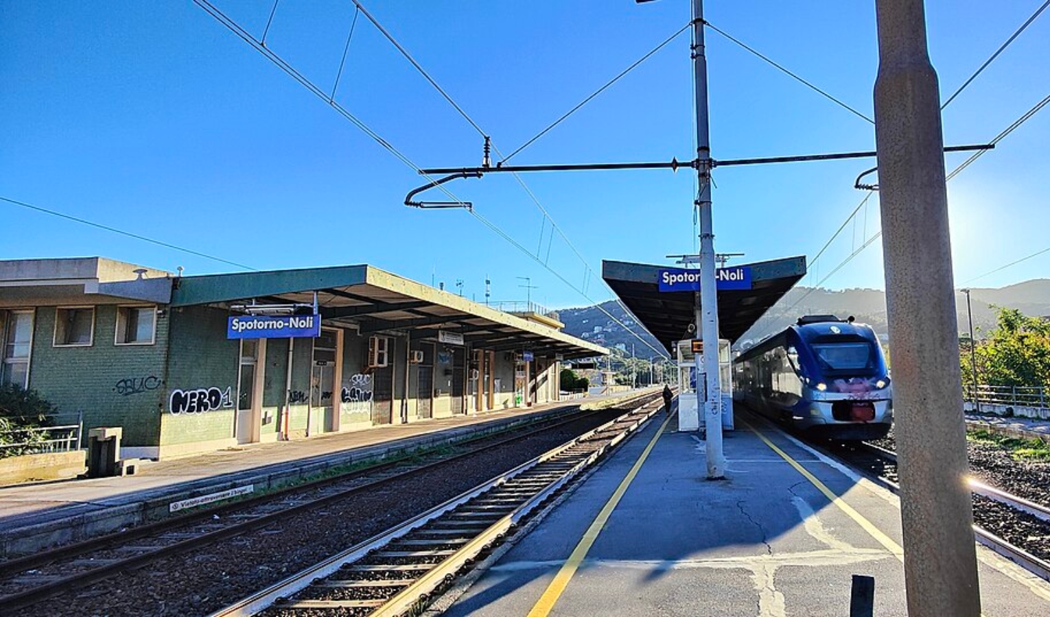 Guasto a un binario a Spotorno, ritardi fino a 90 minuti tra Genova e Ventimiglia